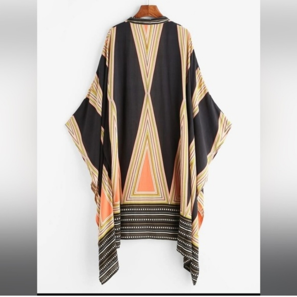 SHEIN Black and Orange Geometric Sweater - Picture 5 of 6